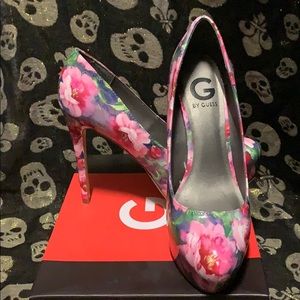 Light pink floral Guess heels